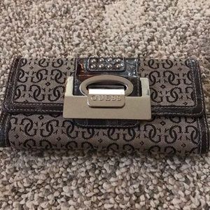 Guess wallet